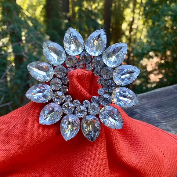 WOW Extra Large VINTAGE Sash Bridal Pin - Picture 6 of 8